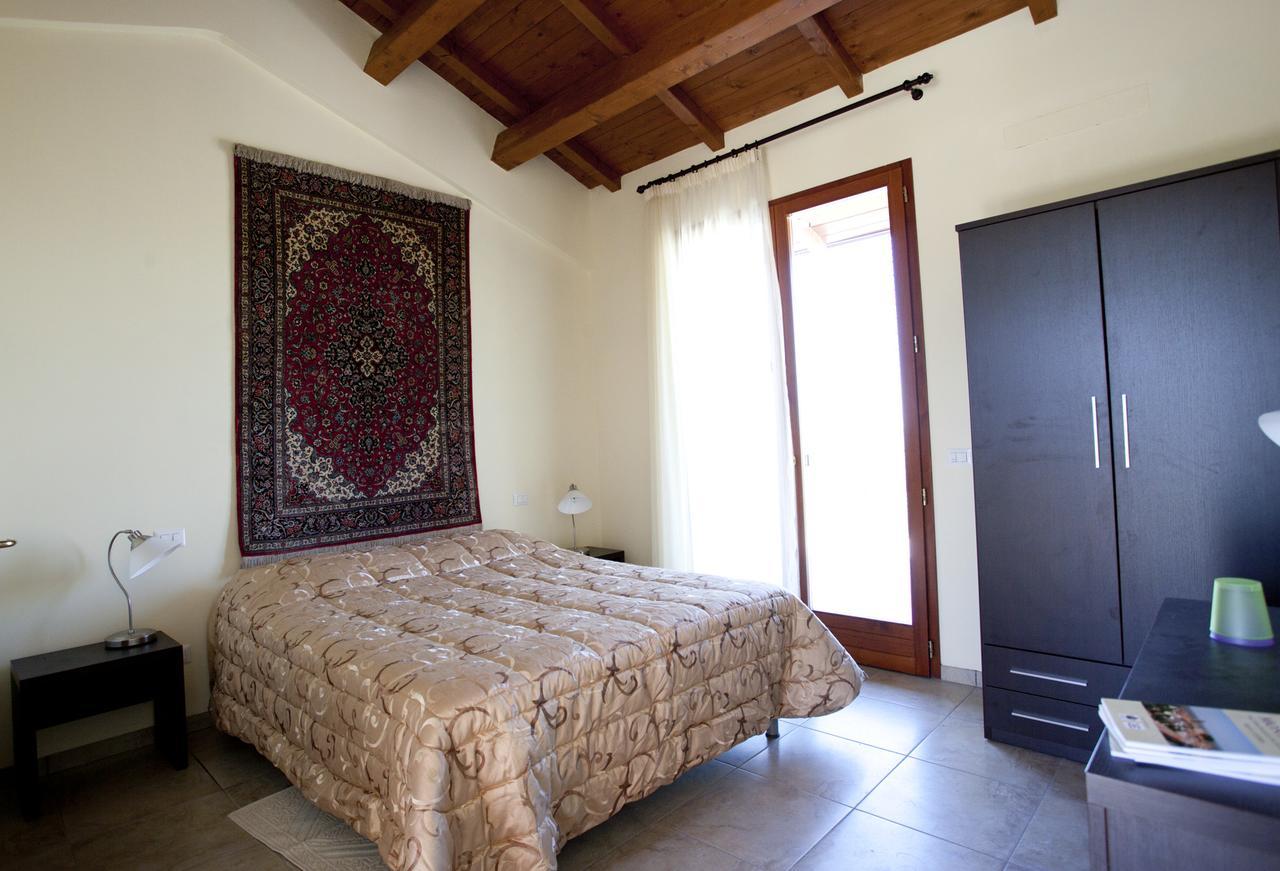 Agriturismo Apollinare Montiano  Экстерьер фото